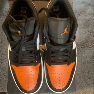 Jordan 1 Low “shattered backboard” S9M